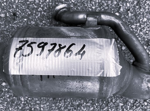 7597864